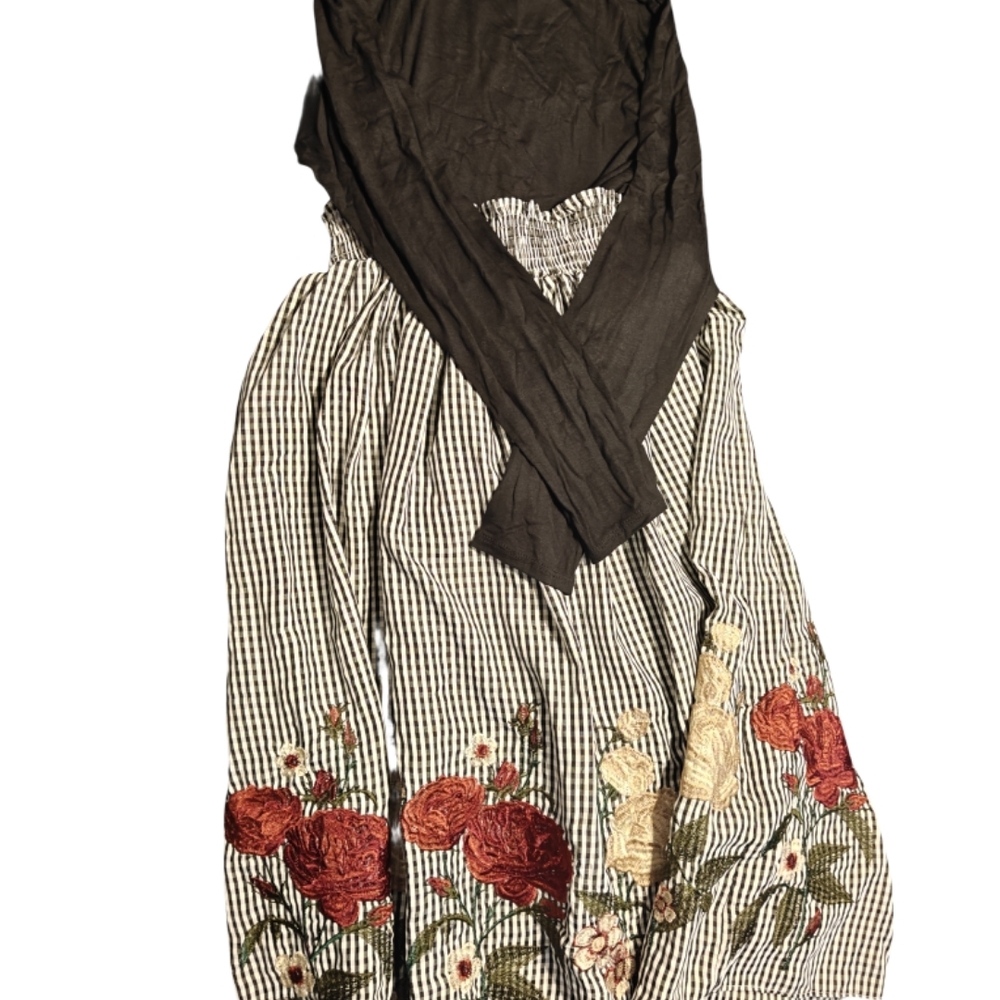 Black Long Sleeve Dress with Floral Embroidery